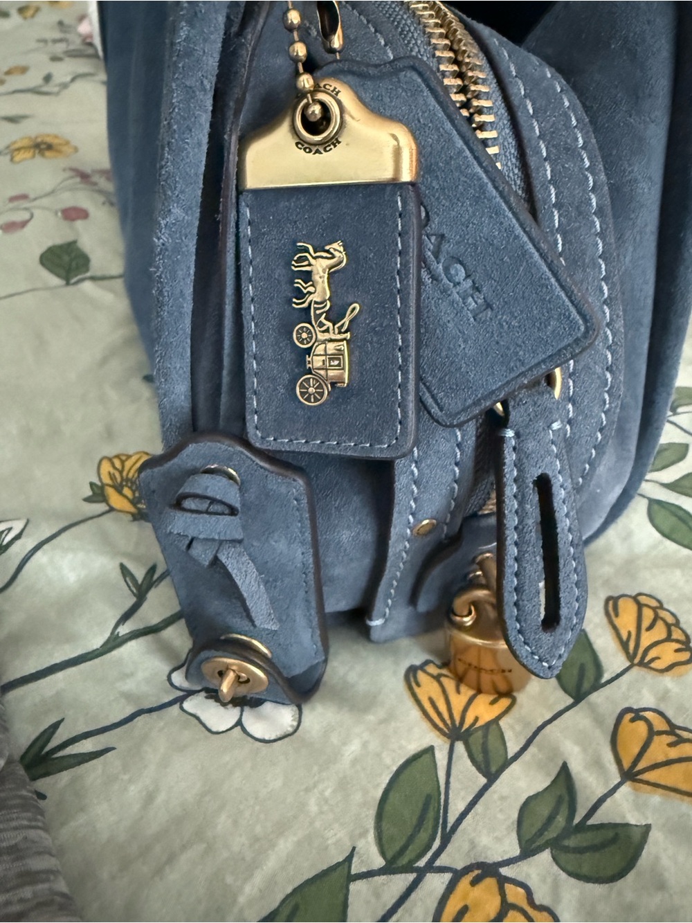 Coach Rogue 34 in light Denim. - Will consider trades - Picture 8 of 8